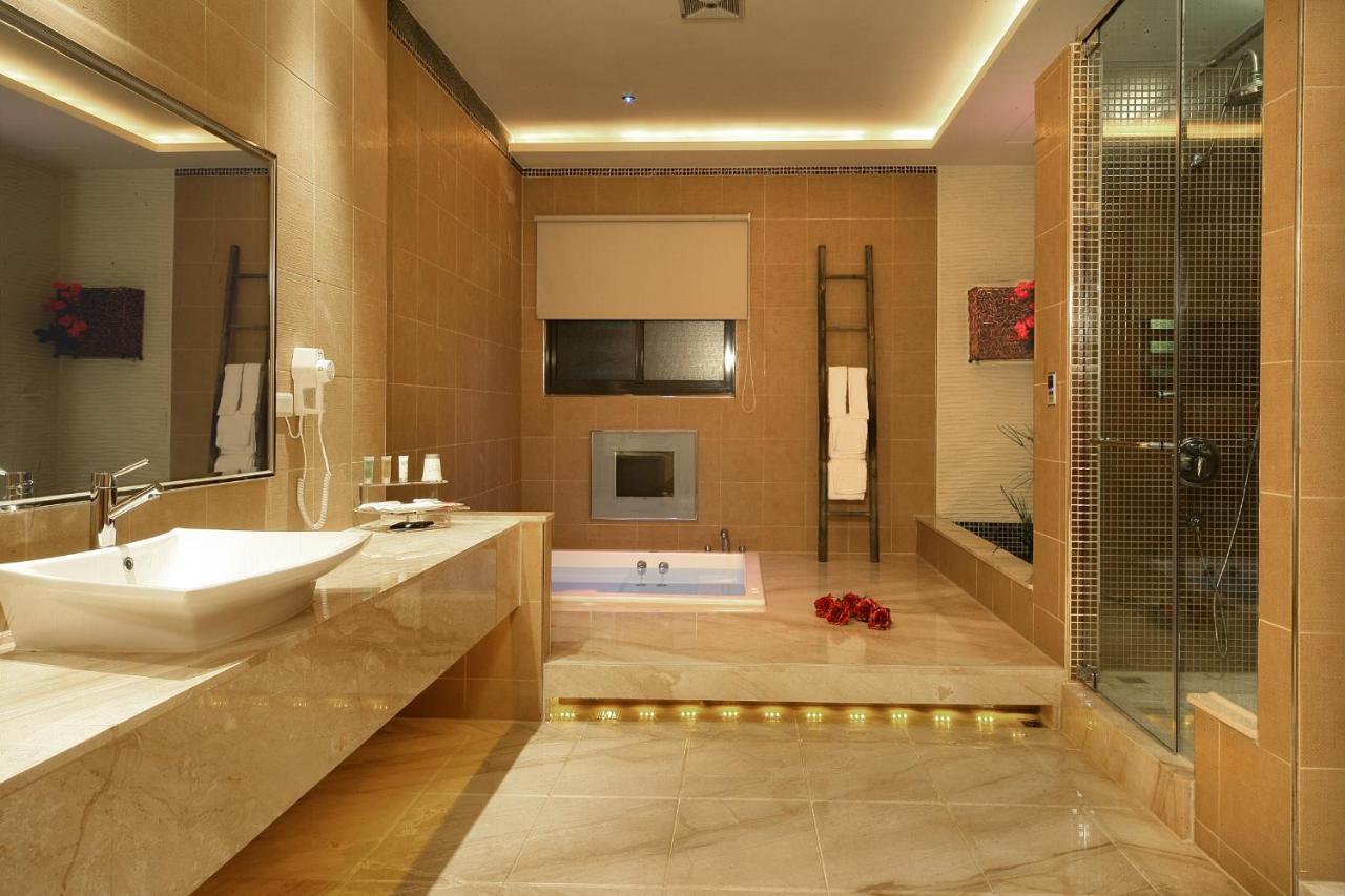 Spring Young Motel Фэнъюань Экстерьер фото